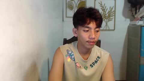 Rayl online show from 10/23/25, 02:38