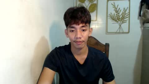 Snapshot of gentlemanlustx chatting on 11/06/25, 03:13 Rayl online show from 11/06/25, 03:13