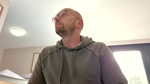 genuinecouple69 online show from 10/20/25, 12:49