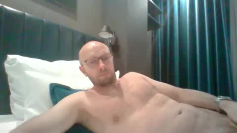 genuinecouple69 online show from 03/03/26, 10:48