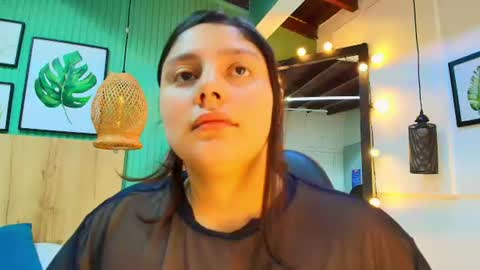Snapshot of geo_jonnes25 chatting on 06/12/26, 10:03 Geo J online show from 06/12/26, 10:03