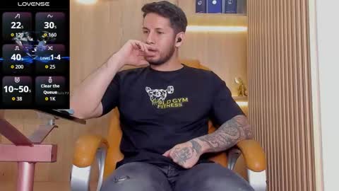 George online show from 11/21/25, 09:46