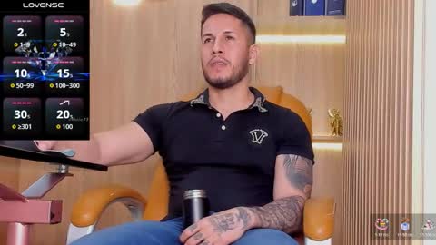 George online show from 11/29/25, 09:18