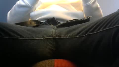 Snapshot of georgedelajungle chatting on 09/15/25, 07:30 georgedelajungle online show from 09/15/25, 07:30