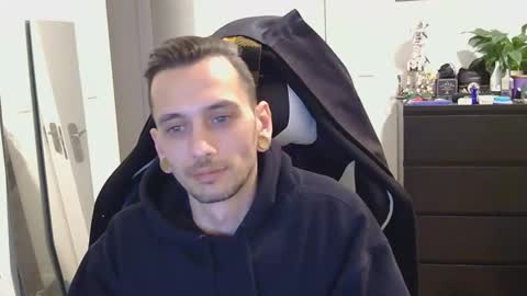 Snapshot of georgek0011 chatting on 11/20/25, 03:39 georgek0011 online show from 11/20/25, 03:39