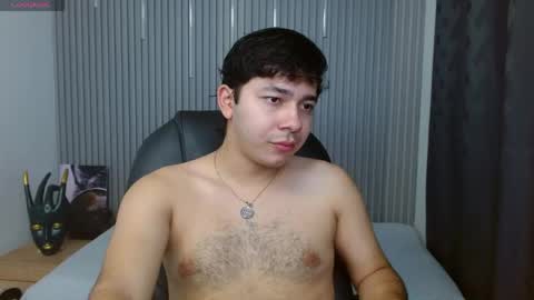 Snapshot of georgesmith_1 chatting on 05/08/26, 05:24 GEORGE online show from 05/08/26, 05:24
