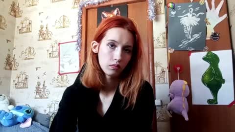 Snapshot of georgianahaeussler chatting on 04/29/26, 09:24 Ellie online show from 04/29/26, 09:24