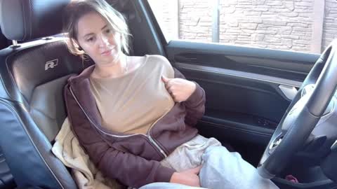Snapshot of georgiapeachgirl chatting on 04/05/26, 08:44 Melissa online show from 04/05/26, 08:44