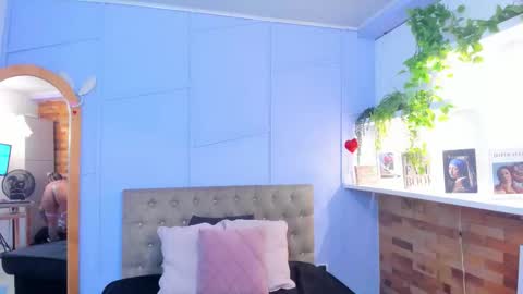 Georgina Coule online show from 01/13/26, 02:00