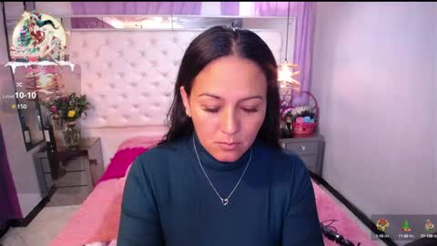 Snapshot of georgina_mussk chatting on 12/11/24, 08:07 Georgina online show from 12/11/24, 08:07