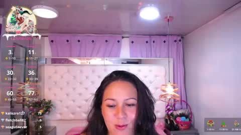 Snapshot of georgina_mussk chatting on 12/13/24, 11:17 Georgina online show from 12/13/24, 11:17