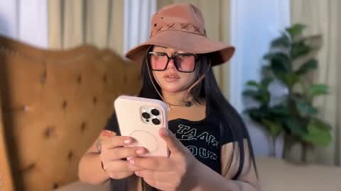 Snapshot of georginaanalizacums chatting on 04/13/26, 07:47 georgina online show from 04/13/26, 07:47