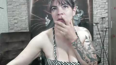 Georgina  online show from 02/03/25, 06:34