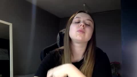 Snapshot of georginagina chatting on 11/26/25, 02:51 georginagina online show from 11/26/25, 02:51