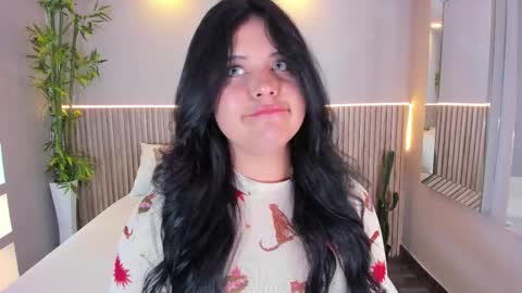 GeorginaReyes  online show from 12/19/25, 10:39