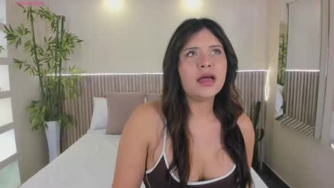 GeorginaReyes  online show from 05/13/26, 10:38