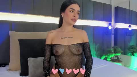 Kendal  online show from 02/17/25, 11:09