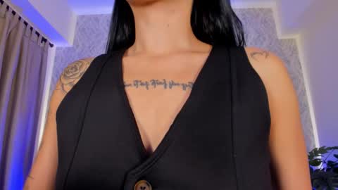 Kendal  online show from 02/13/26, 02:13