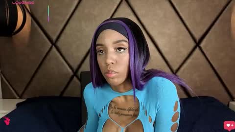 Snapshot of georgis__ chatting on 11/01/25, 08:33 Georgina online show from 11/01/25, 08:33