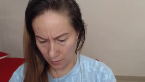 Snapshot of geral_bhri chatting on 12/14/25, 02:17 geral bhri online show from 12/14/25, 02:17