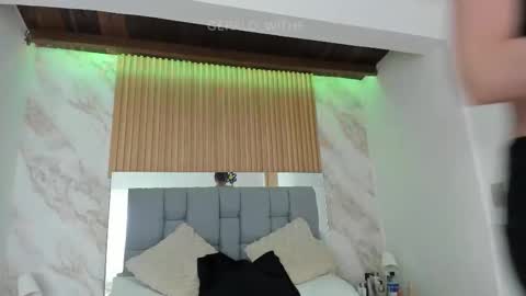 Snapshot of gerald_withe chatting on 03/10/26, 11:37 Gerald Withe online show from 03/10/26, 11:37