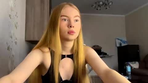 Snapshot of gerishingleton chatting on 10/25/25, 12:02 Amelia online show from 10/25/25, 12:02