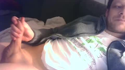 Snapshot of german33bi chatting on 12/10/24, 01:43 German33FFM1 online show from 12/10/24, 01:43