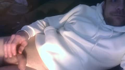 Snapshot of german33bi chatting on 12/19/24, 12:24 German33FFM1 online show from 12/19/24, 12:24