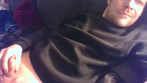 Snapshot of german33bi chatting on 01/23/25, 12:14 German33FFM1 online show from 01/23/25, 12:14