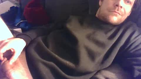 Snapshot of german33bi chatting on 01/23/25, 03:37 German33FFM1 online show from 01/23/25, 03:37