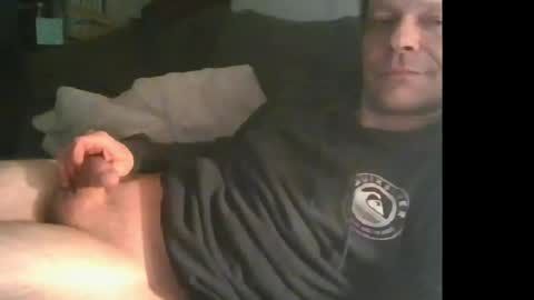 Snapshot of german33bi chatting on 04/16/26, 03:40 German33FFM1 online show from 04/16/26, 03:40