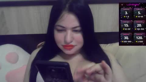 Eva online show from 11/15/25, 09:21