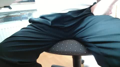 Snapshot of germanandy71 chatting on 10/29/25, 01:46 germanandy71 online show from 10/29/25, 01:46