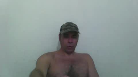 Snapshot of germanbang22 chatting on 05/18/26, 11:38 germanbang22 online show from 05/18/26, 11:38