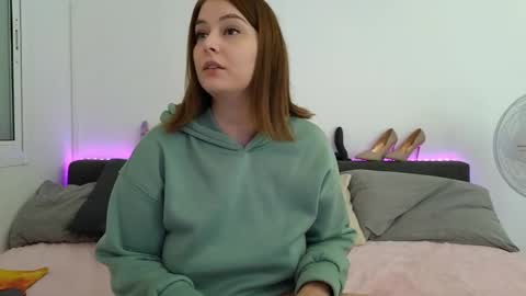 Nadine online show from 12/26/24, 04:58