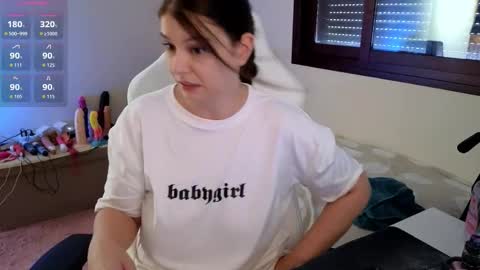 Nadine online show from 09/09/25, 04:17