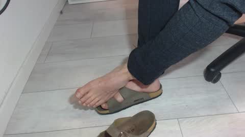 Snapshot of germansolebro chatting on 01/16/26, 07:56 GermanSoleBro online show from 01/16/26, 07:56