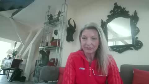 Snapshot of germansweety1 chatting on 03/28/26, 02:16 germansweety online show from 03/28/26, 02:16