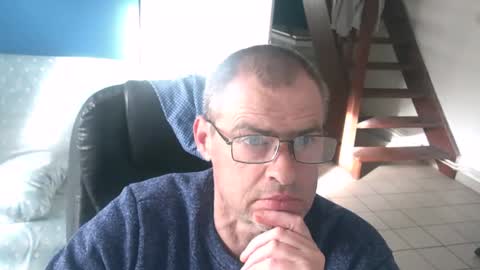 Snapshot of geronemo62 chatting on 10/19/25, 08:59 geronemo62 online show from 10/19/25, 08:59