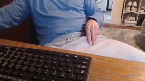 Snapshot of gethoggy chatting on 02/17/26, 07:31 gethoggy online show from 02/17/26, 07:31