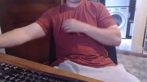 Snapshot of gethoggy chatting on 05/07/26, 12:21 gethoggy online show from 05/07/26, 12:21