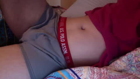 Snapshot of getmeoffnow_ chatting on 12/19/24, 08:02 getmeoffnow_ online show from 12/19/24, 08:02