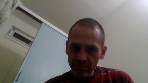 Snapshot of gezuz42069 chatting on 02/17/25, 10:51 gezuz42069 online show from 02/17/25, 10:51