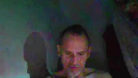 Snapshot of gezuz42069 chatting on 04/06/26, 10:27 gezuz42069 online show from 04/06/26, 10:27