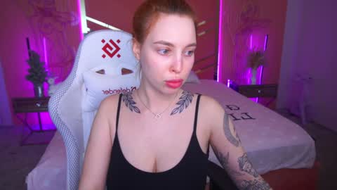 Ur Foxie online show from 01/20/25, 02:03