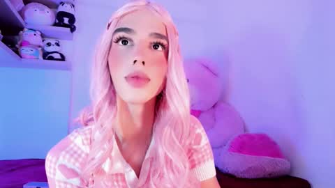 gaia online show from 10/31/25, 07:09