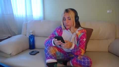 ggemas online show from 12/22/24, 03:22