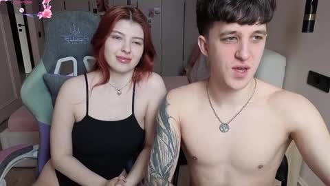 Snapshot of ggoppolsme chatting on 03/31/26, 01:44 Ester and Ri online show from 03/31/26, 01:44