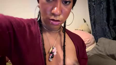 ghastgirlt_t online show from 02/06/26, 05:45