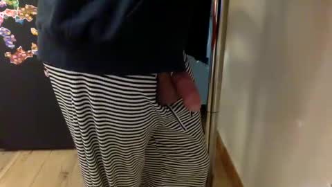 Snapshot of ghets2083 chatting on 04/03/26, 05:55 ghets2083 online show from 04/03/26, 05:55